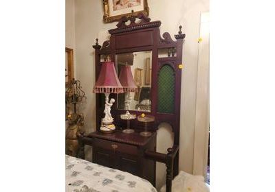 ONLINE ONLY: ANTIQUES, VICTORIAN FURNITURE AND DECOR – AUCTION ENDS SEPTEMBER 27, 2023 @ 7 PM