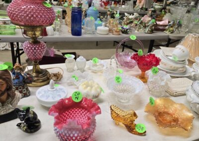 ONLINE ONLY: VINTAGE FENTON, GLASSWARE AND MORE – AUCTION ENDS MAY 6, 2024 @ 7PM